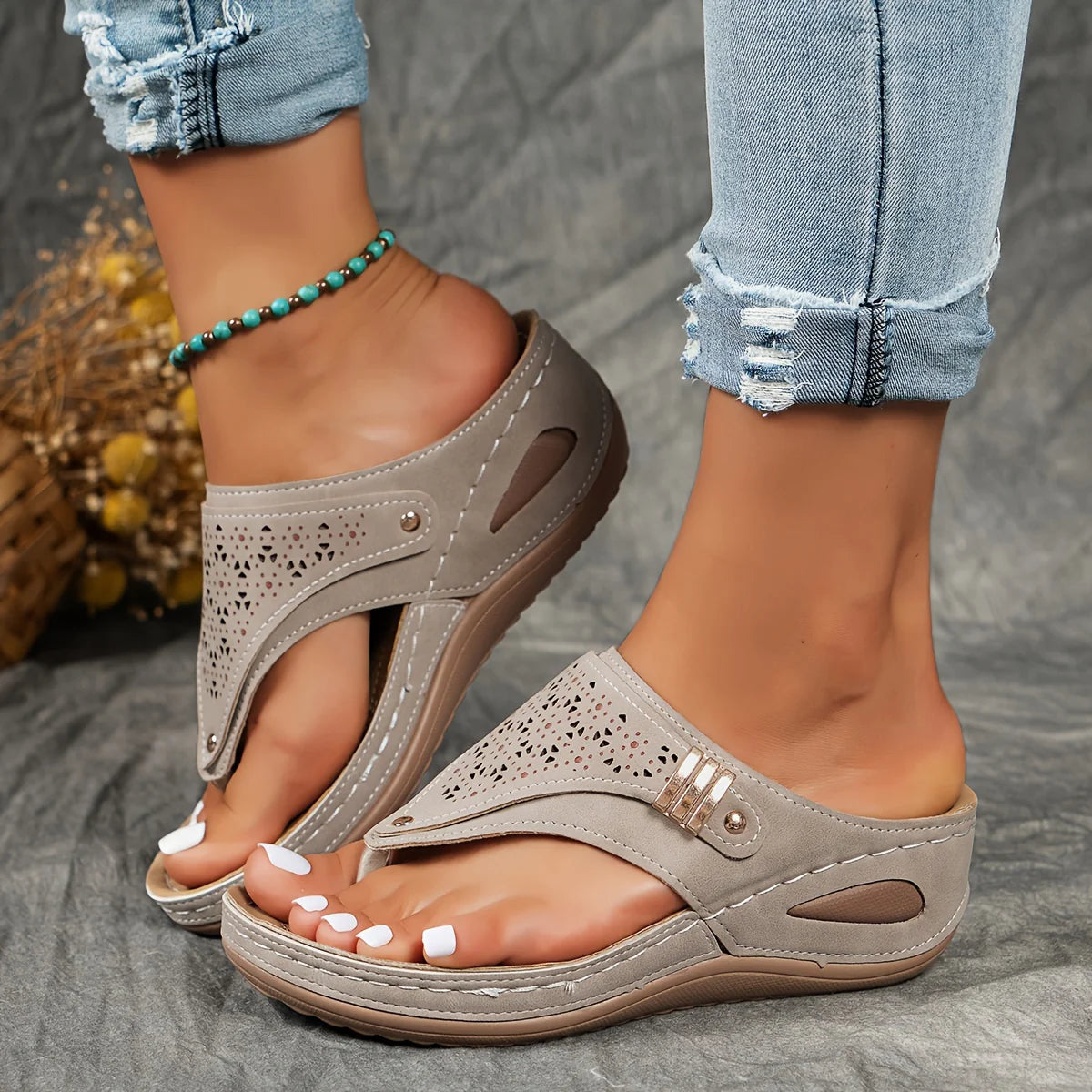 Melodi Sandal | Comfort and Style
