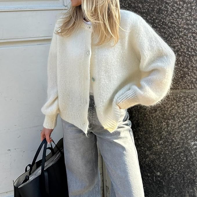 Velora | Chic Essential