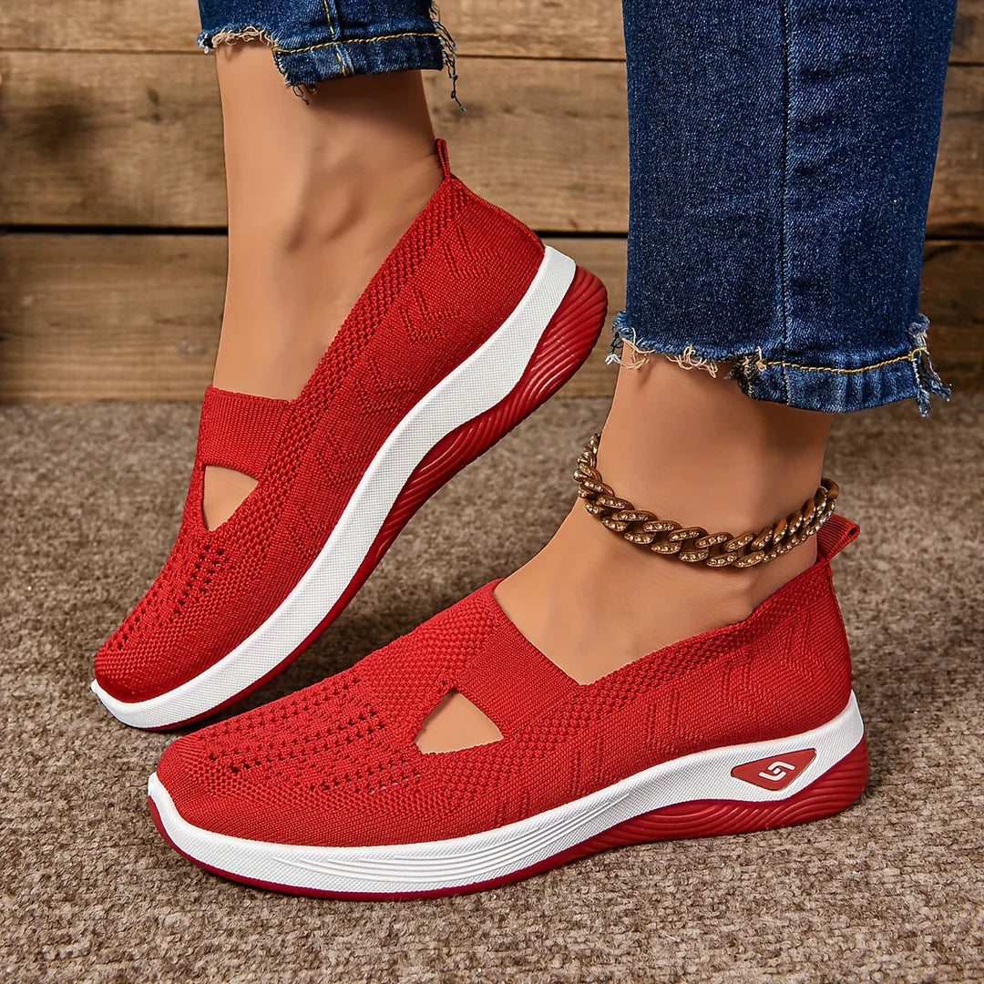 DELIKA | NON-SLIP SHOES